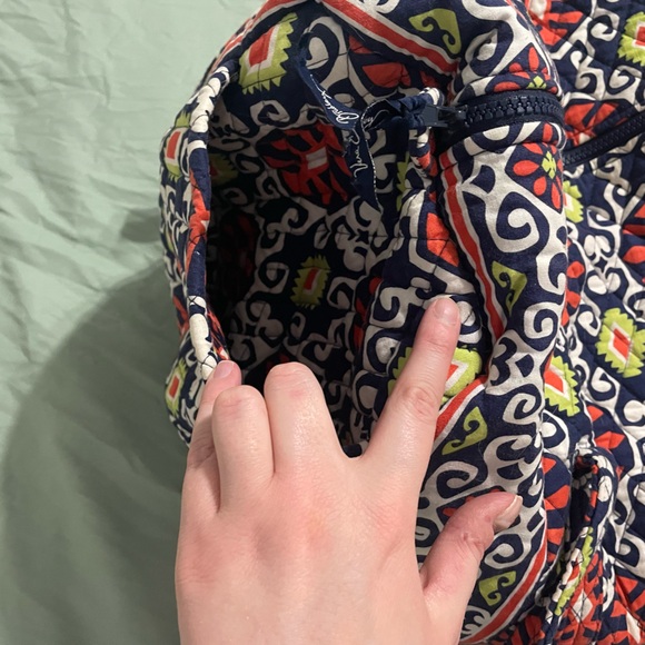 Vera Bradley Large Duffel in Sun Valley - Picture 3 of 5